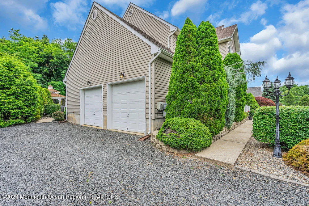 Photo of 296 White Road