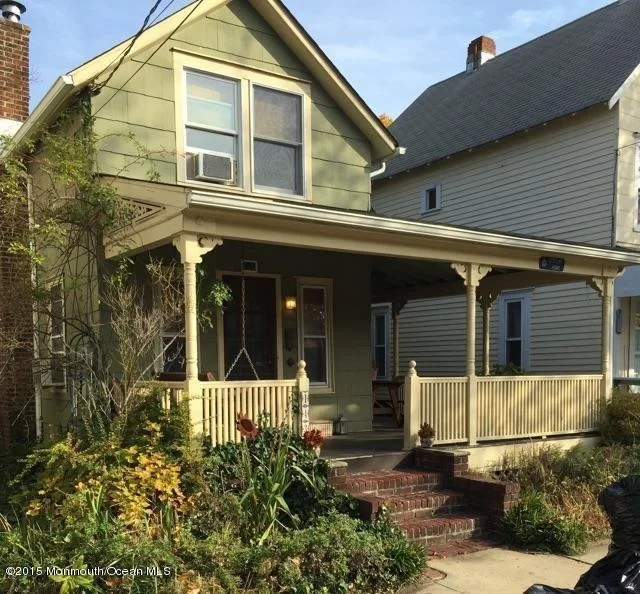 Photo of 143 Abbott Avenue