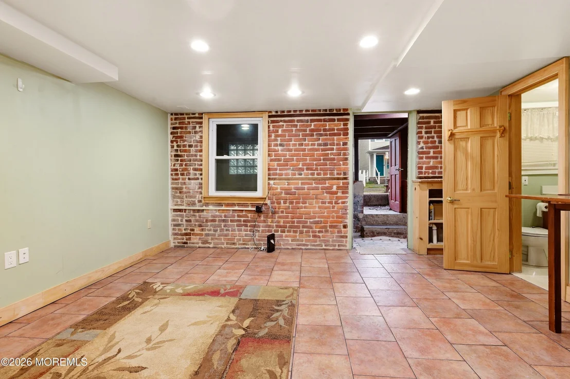 Photo of 73 2nd Street