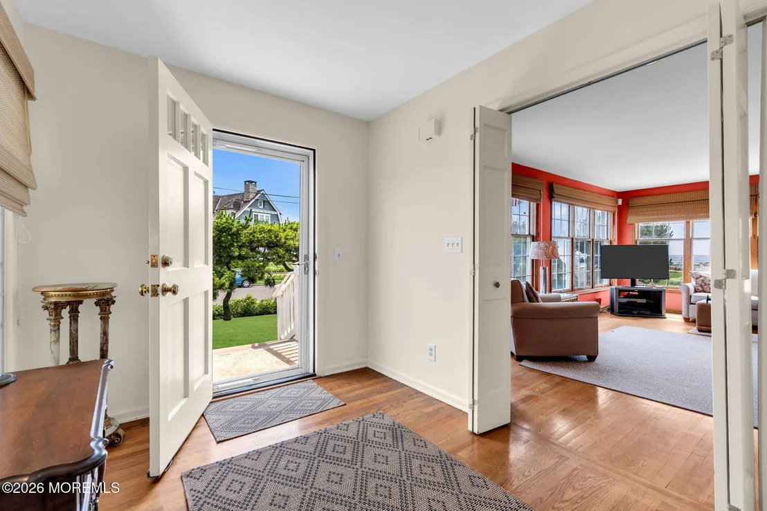 Photo of 5 Howell Avenue
