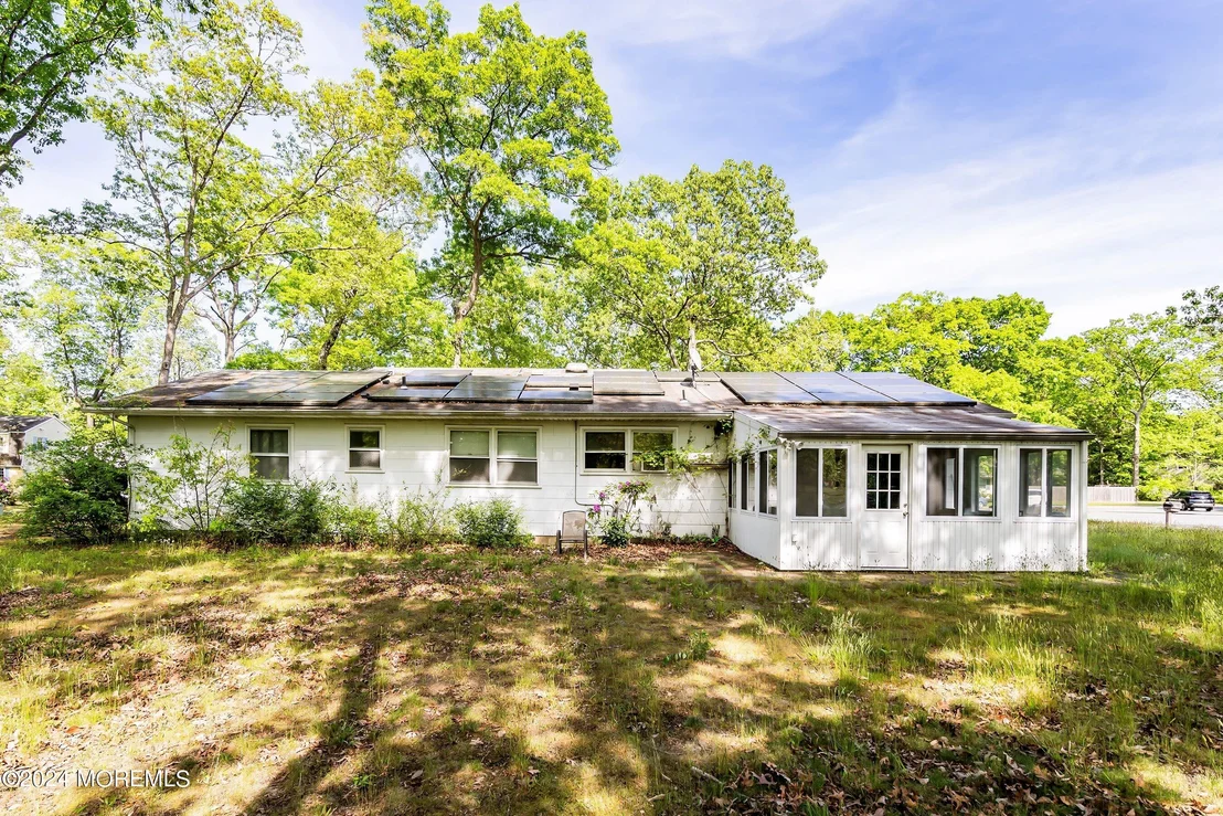 Photo of 438 Carr Street