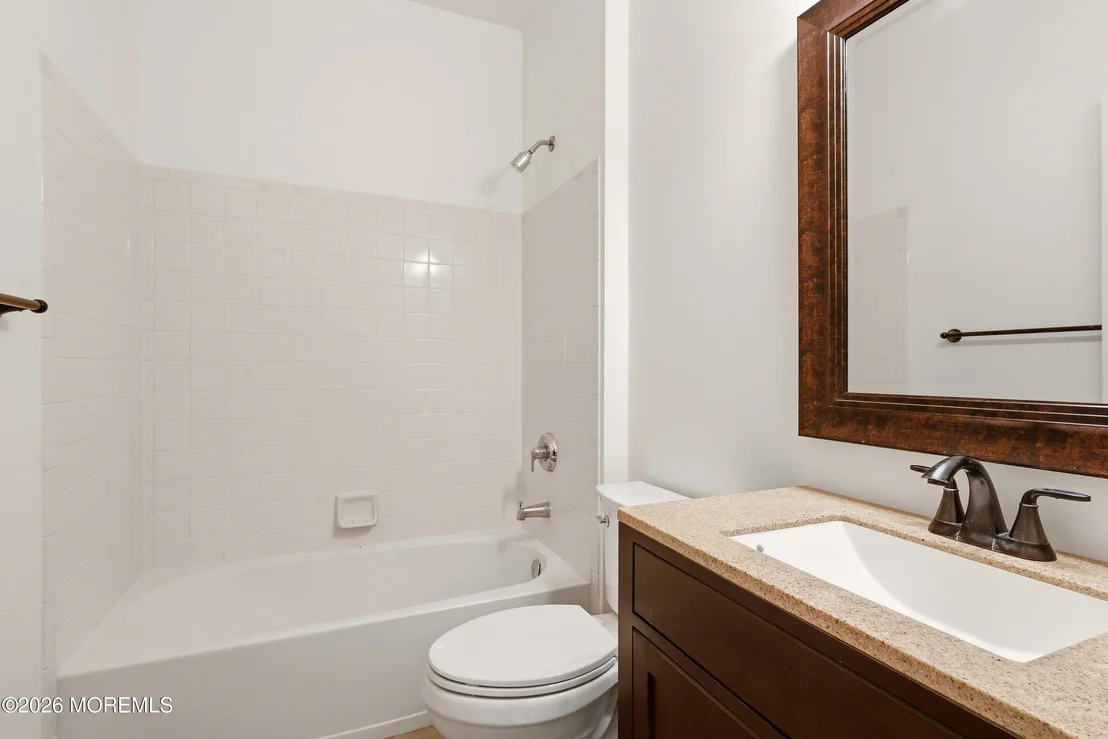 Photo of 33 Valley Stream Place