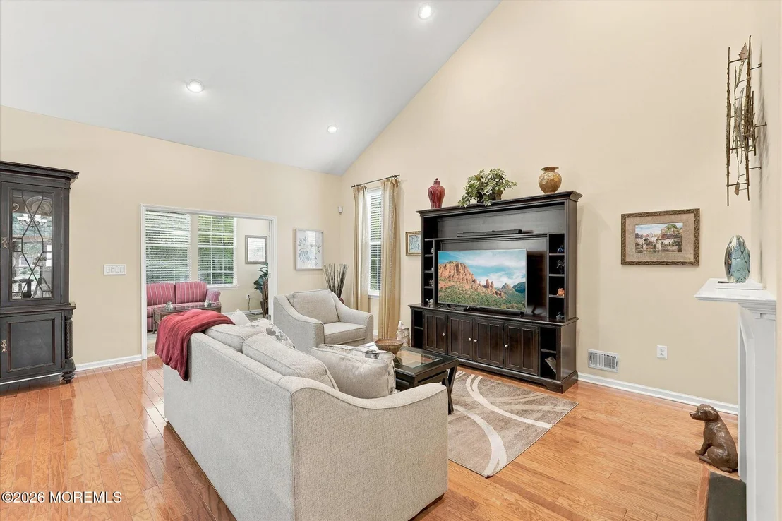 Photo of 26 Pond View Circle