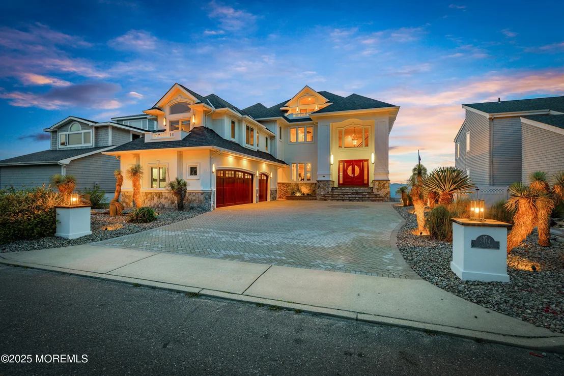 Photo of 3414 Sandy Place