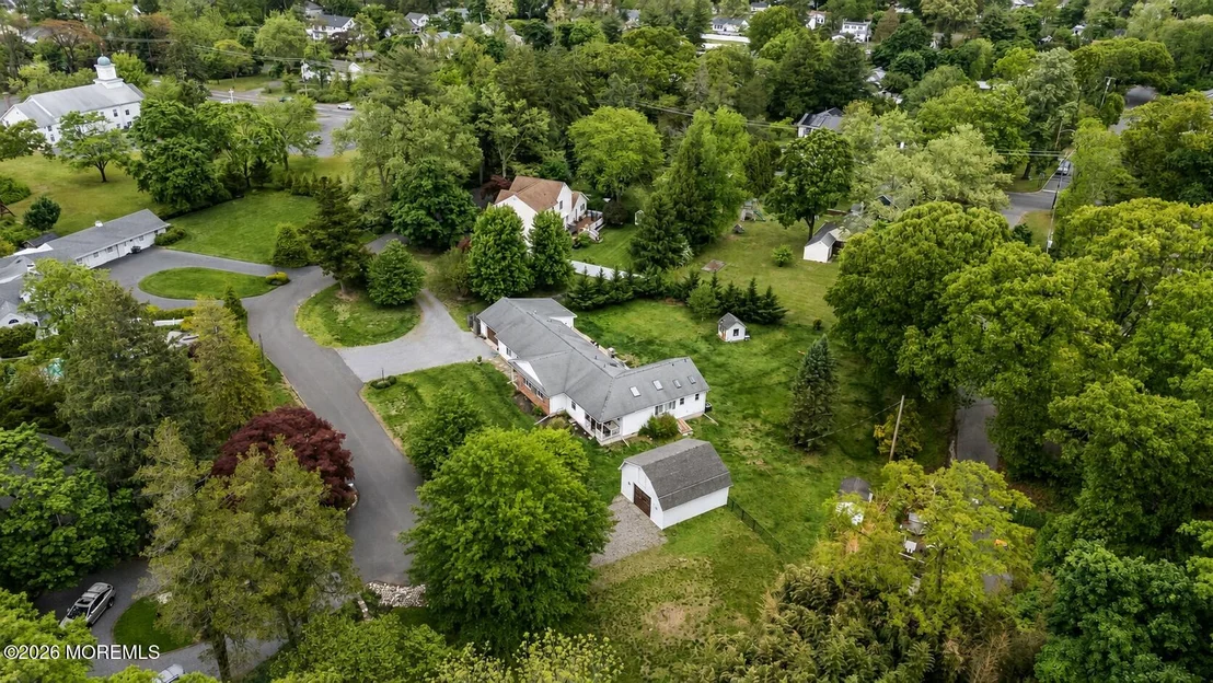 Photo of 28 Riverview Drive