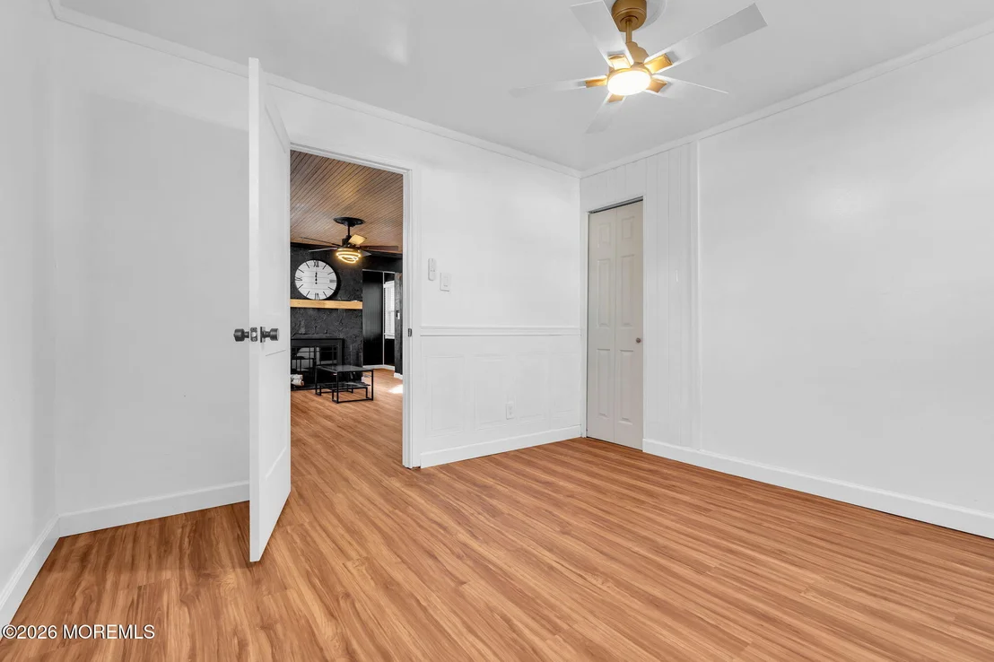Photo of 1011 Florence Avenue