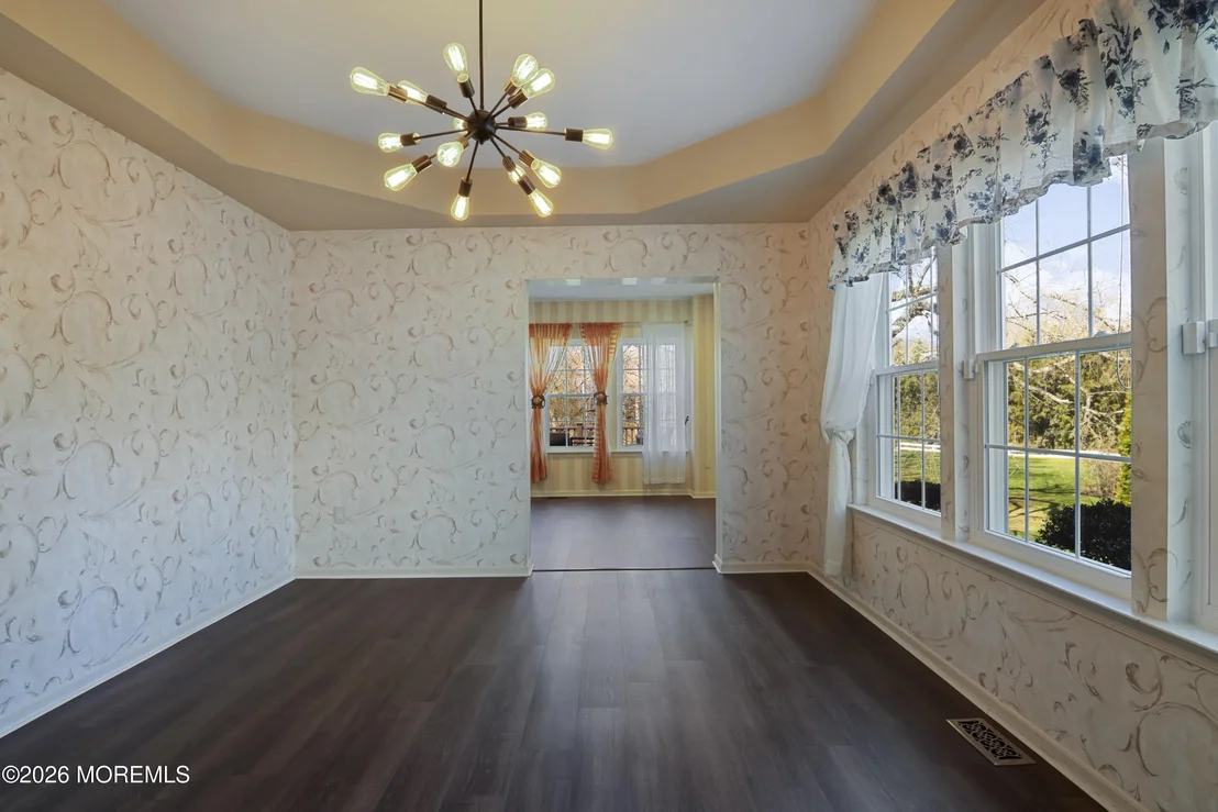 Photo of 22 Fairway Boulevard