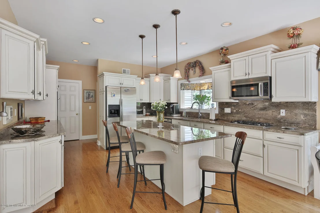 Photo of 1409 Crabapple Drive
