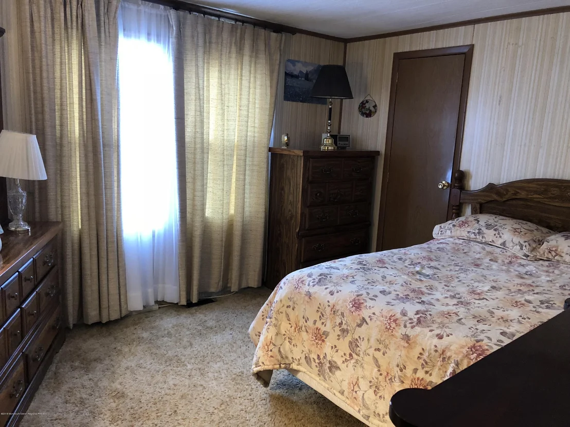 Photo of 646 Dede Drive