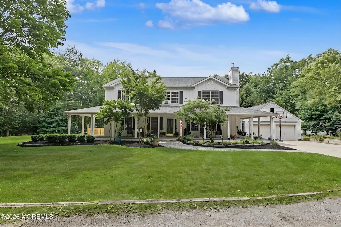 Photo of 700 Wright Debow Road