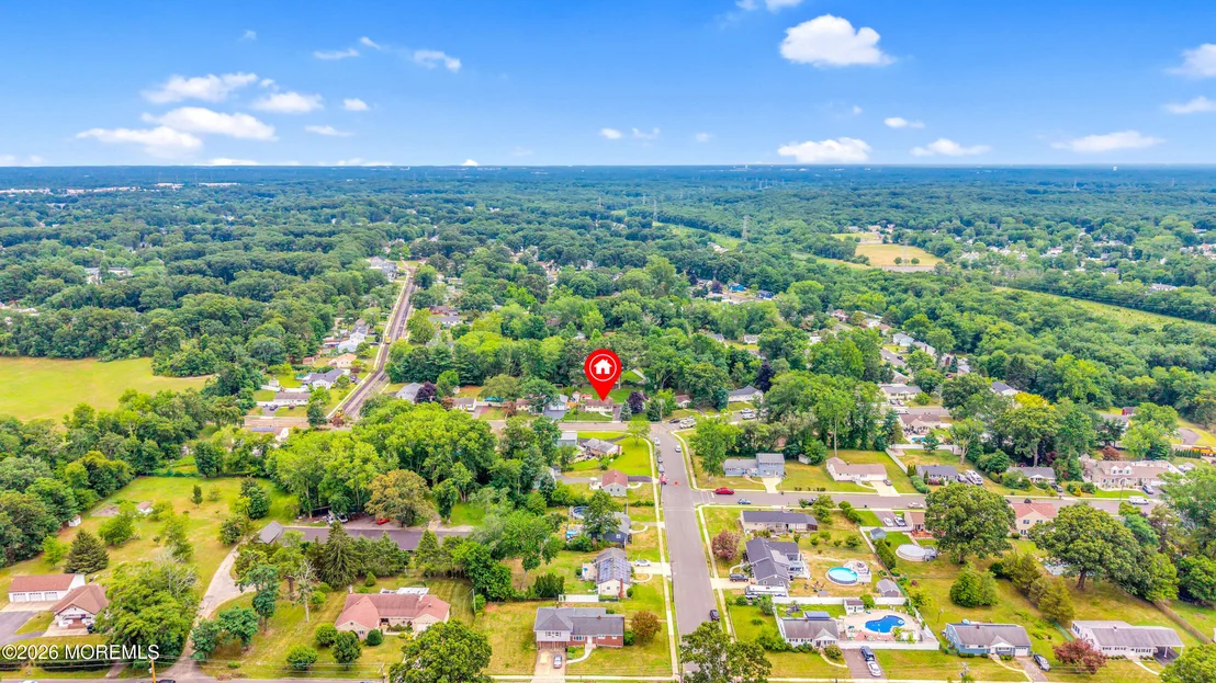 Photo of 11 Lawrence Avenue