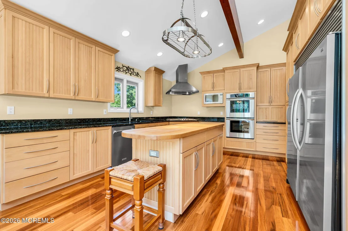 Photo of 819 Harmony Road