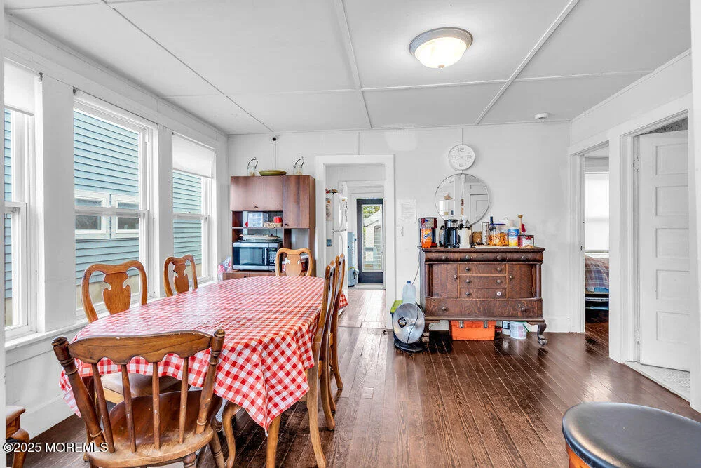 Photo of 110 2nd Avenue