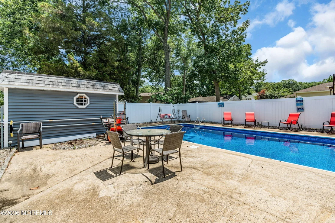 Photo of 241 Old Squan Road