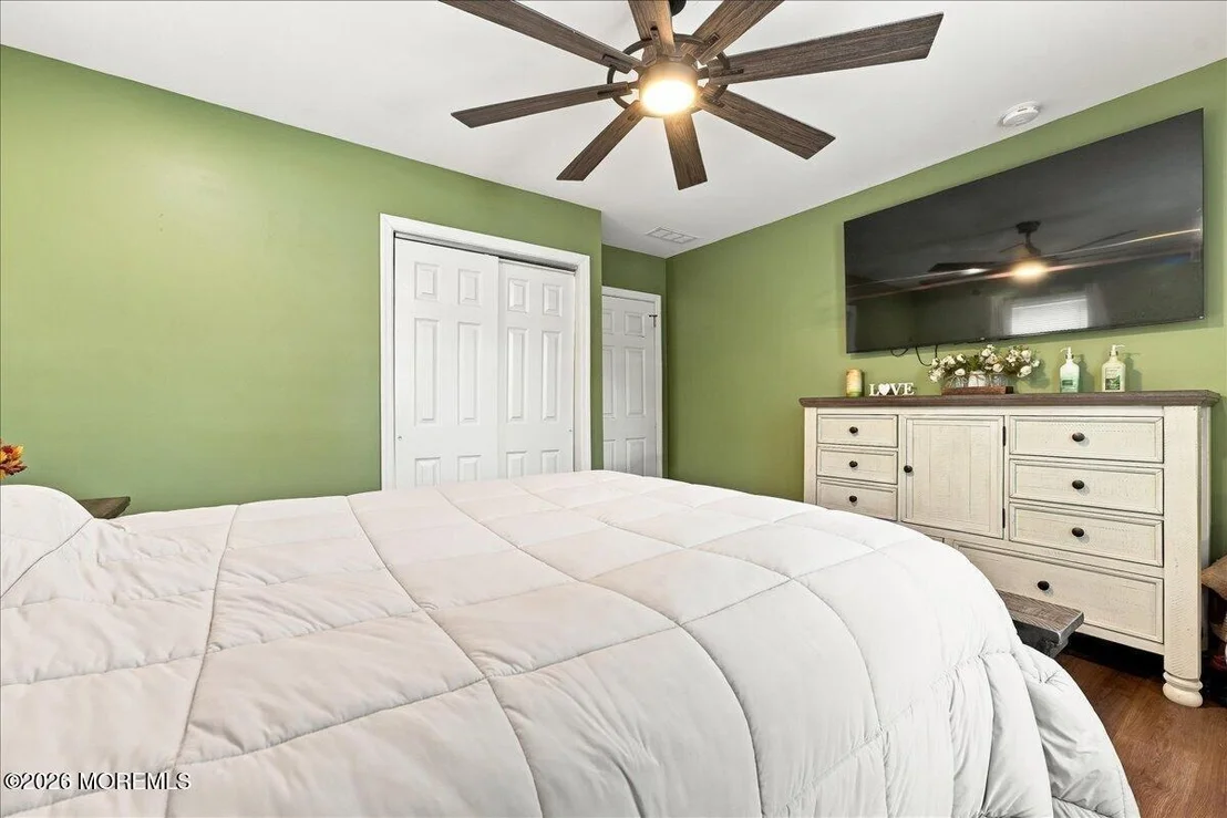 Photo of 552 Lloyd Road