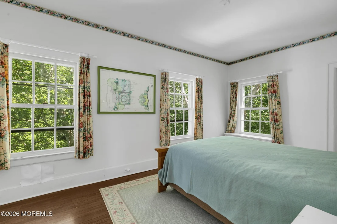 Photo of 83 Ridge Road