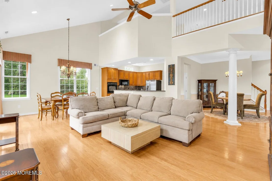 Photo of 9 Inverness Lane