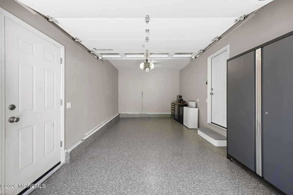 Photo of 337 Enterprise Drive