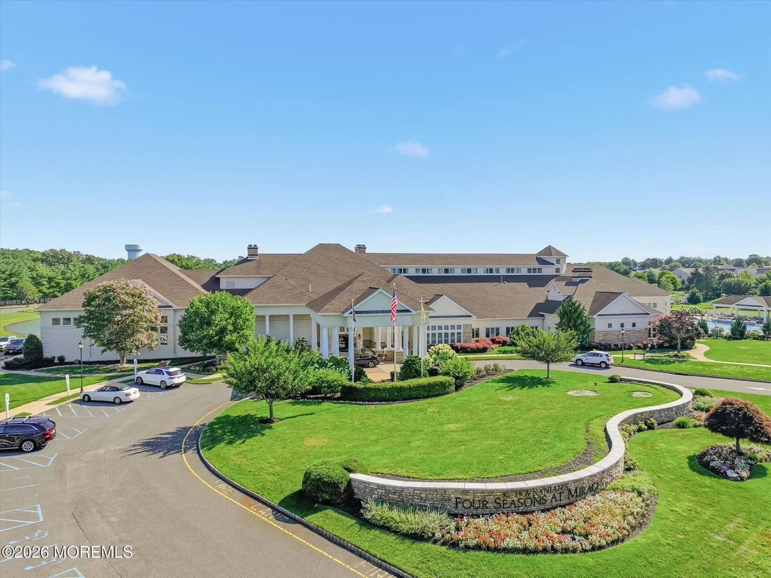 Photo of 26 Pond View Circle