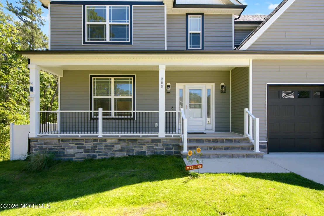 Photo of 295 Coolidge Avenue