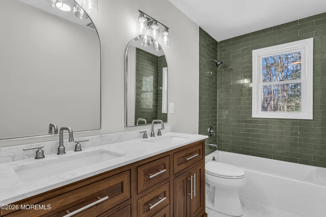 Photo of 213 Hamilton Drive