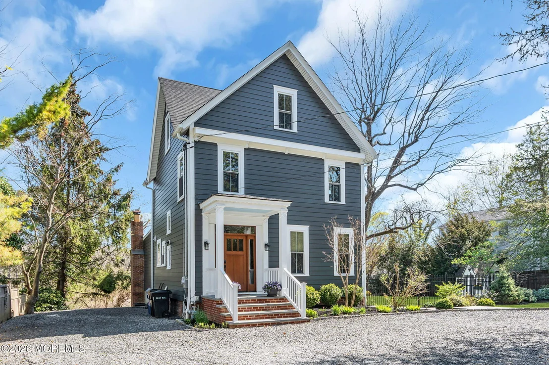 Photo of 531 Locust Point Road