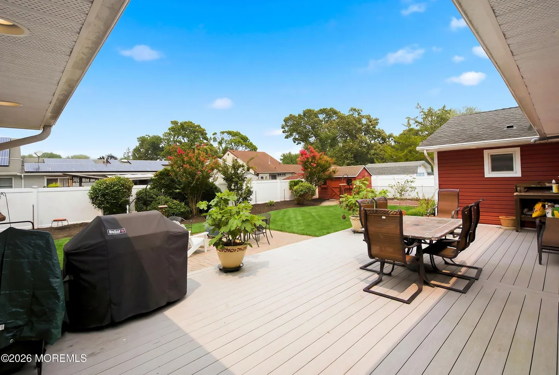 Photo of 406 Laurel Boulevard