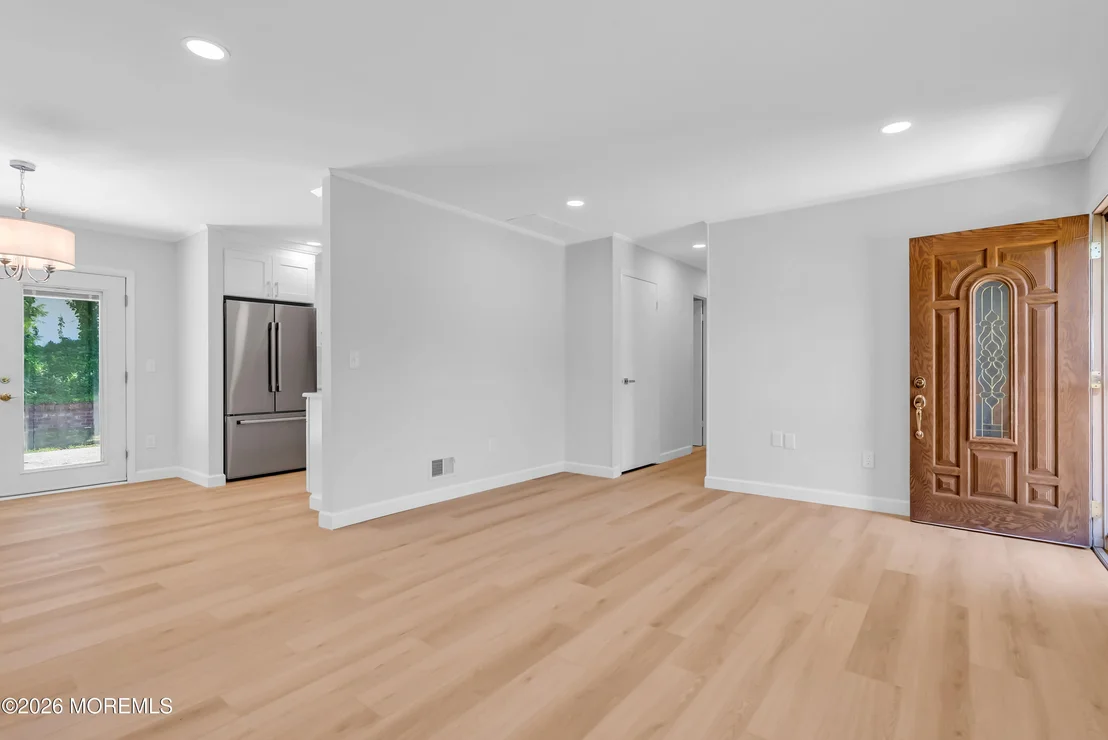 Photo of 2558 Stearns Drive