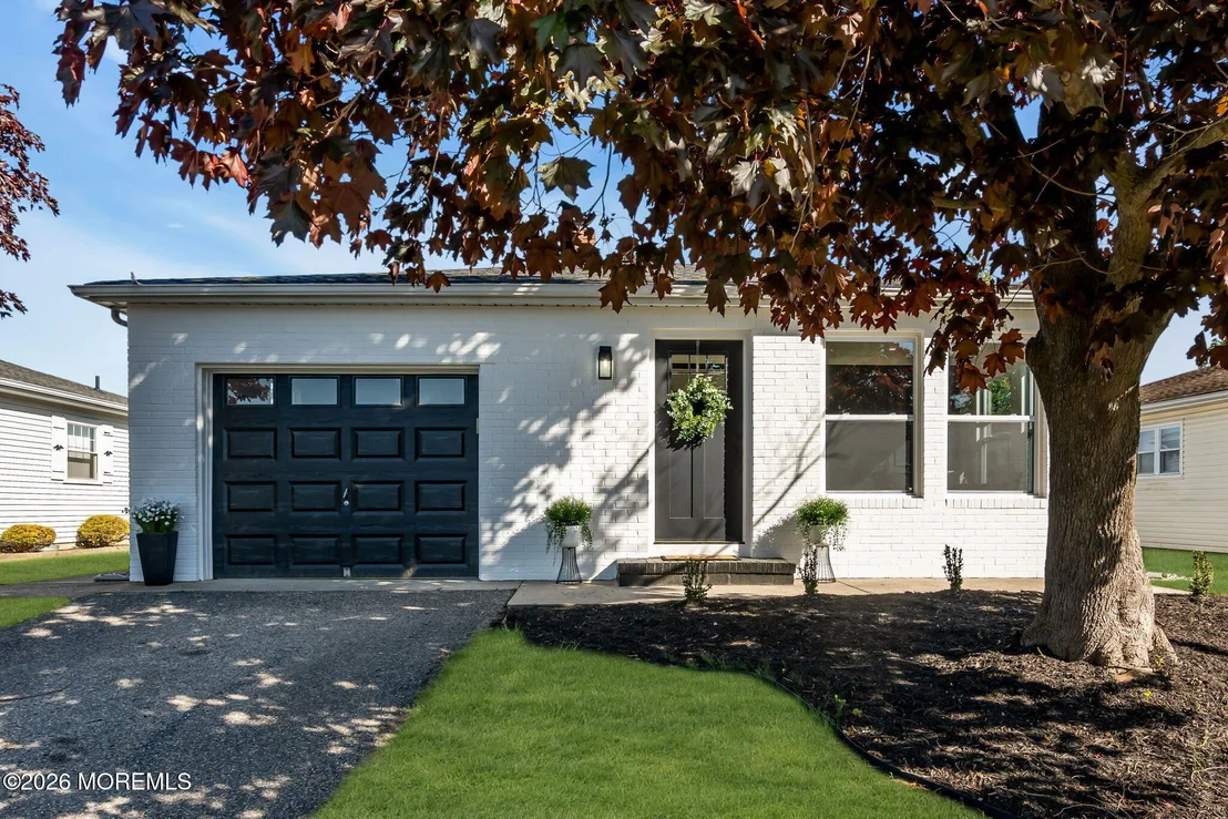 Photo of 15 Bimini Drive