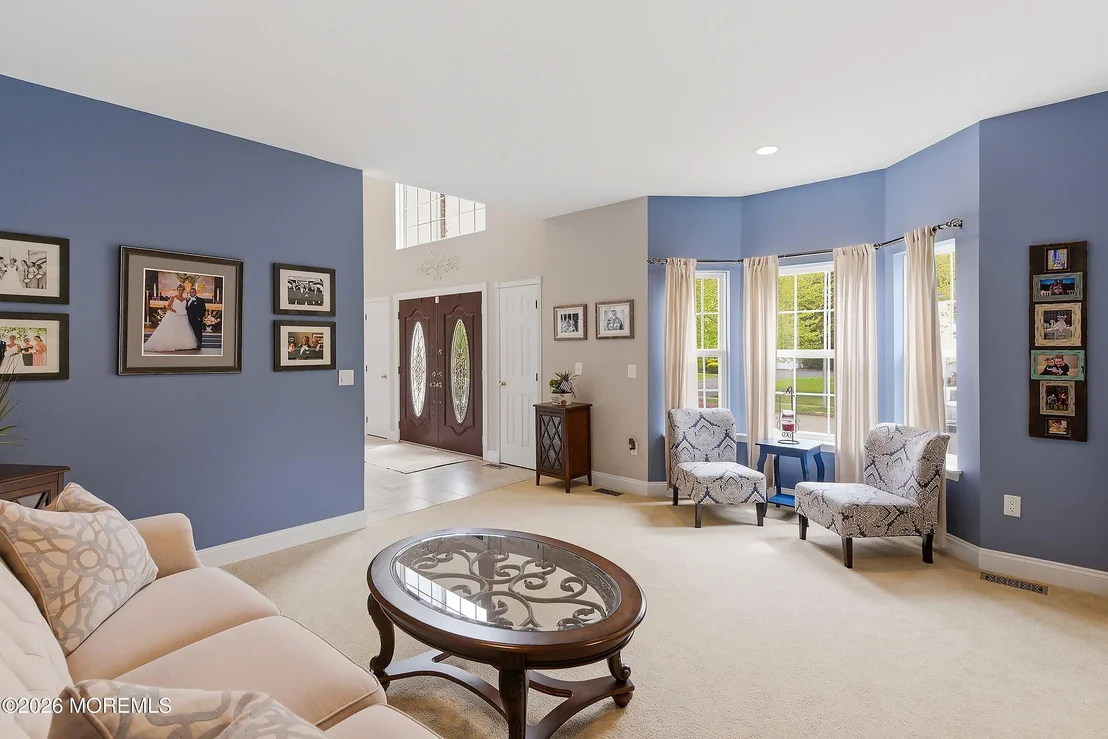Photo of 8 Arboretum Drive