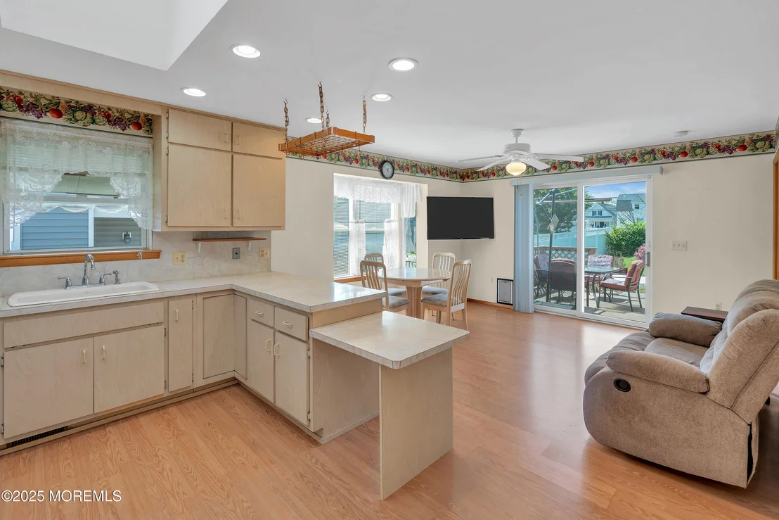 Photo of 75 Minerva Avenue
