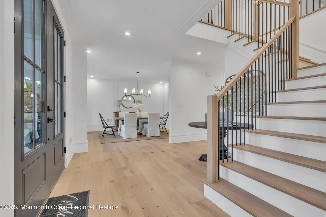 Photo of 376 Orenda Circle