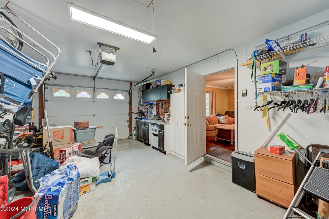 Photo of 637 Clark Avenue