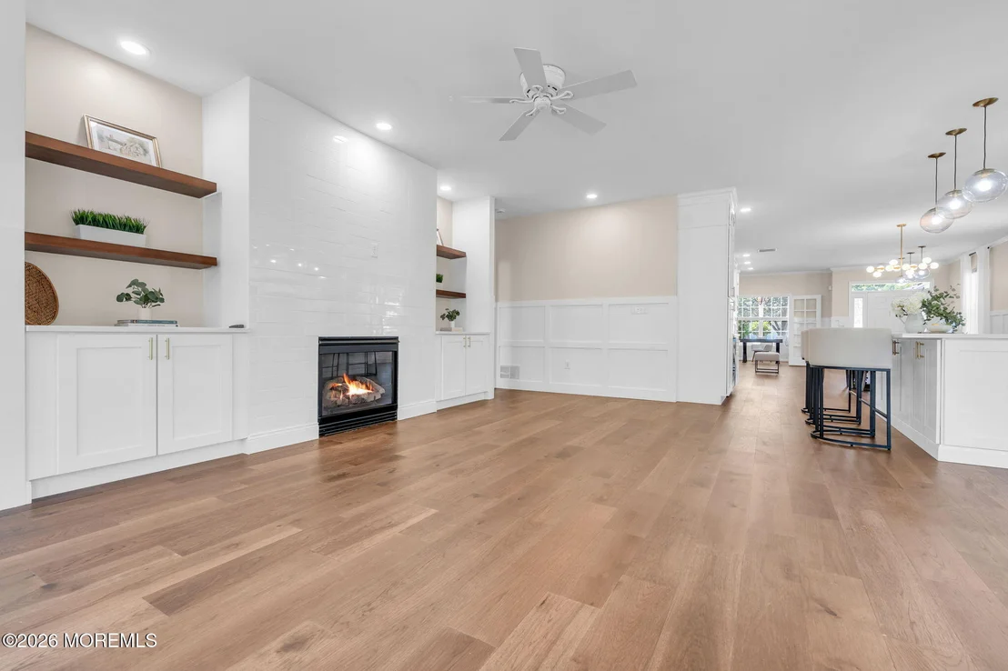 Photo of 83 Huntington Drive