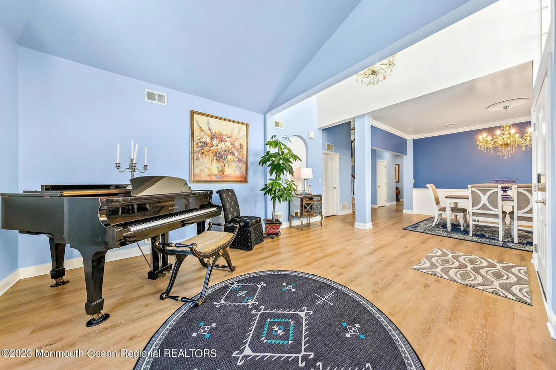 Photo of 40 Eagleswood Drive