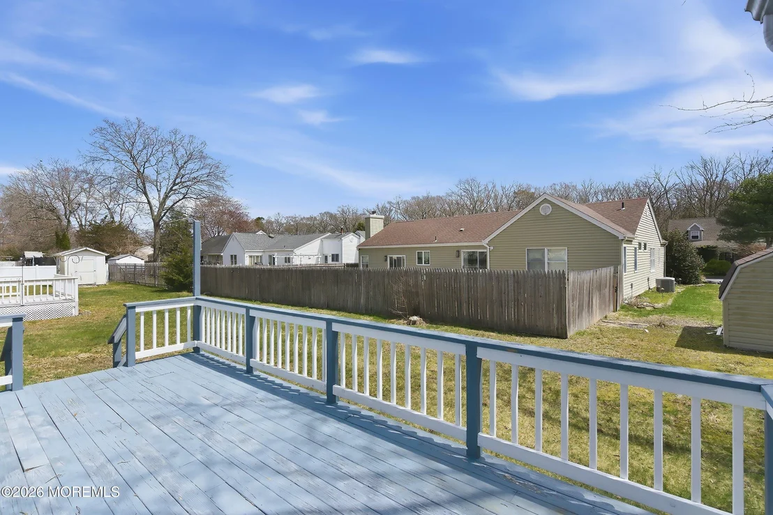 Photo of 101 Foxwood Lane