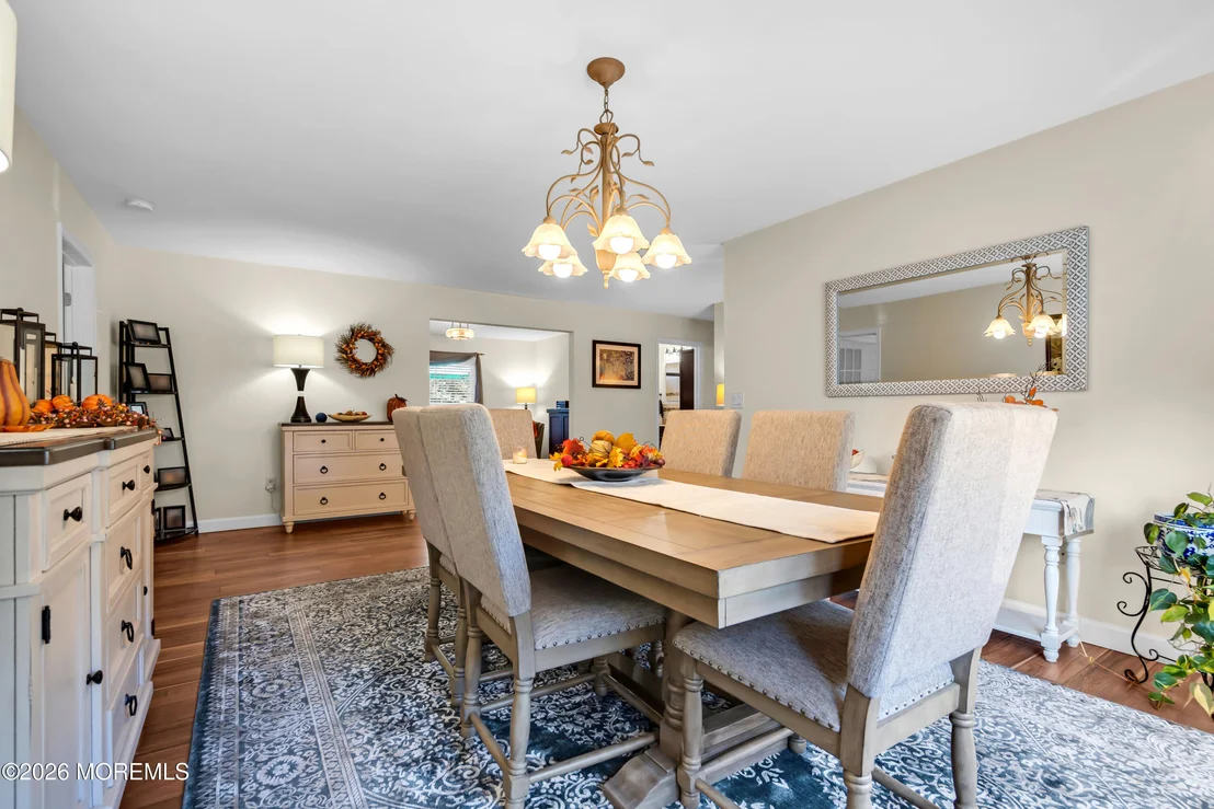 Photo of 8 Eagle Drive