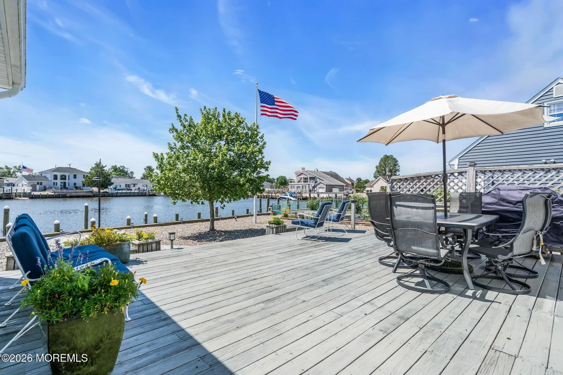 Photo of 39 Parkers Point Boulevard