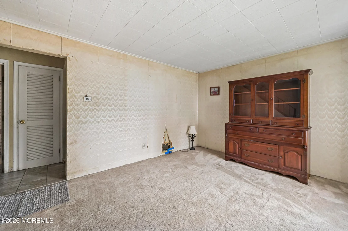 Photo of 317 Edgeview Road