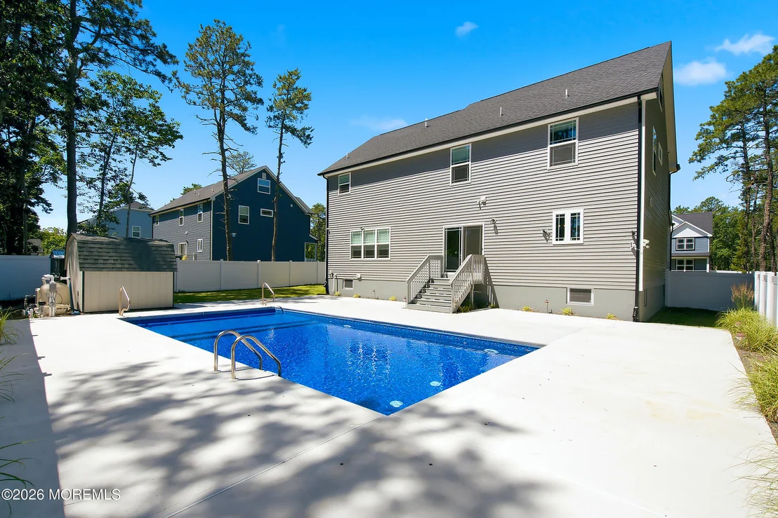 Photo of 295 Coolidge Avenue