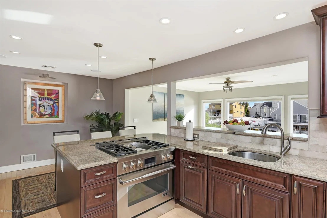 Photo of 41 Seville Drive