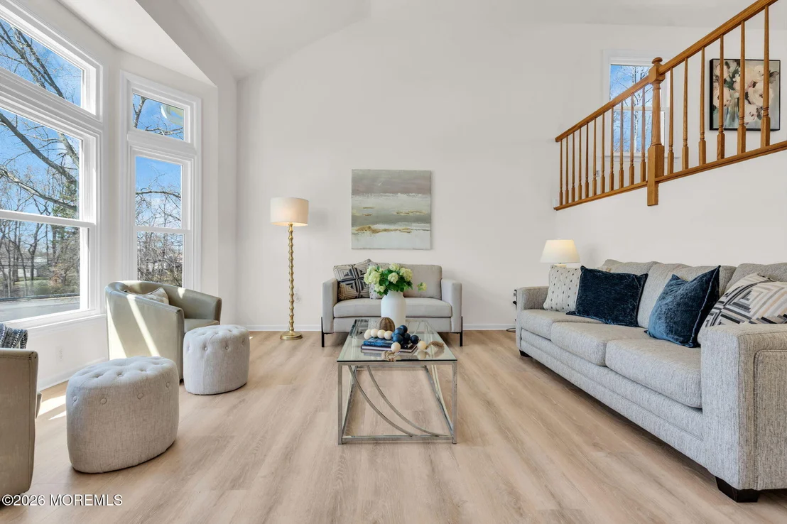 Photo of 522 Woolley Drive