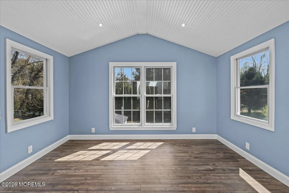 Photo of 443 Bennetts Mills Road
