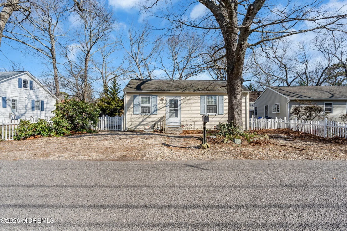 Photo of 488 Mohawk Drive