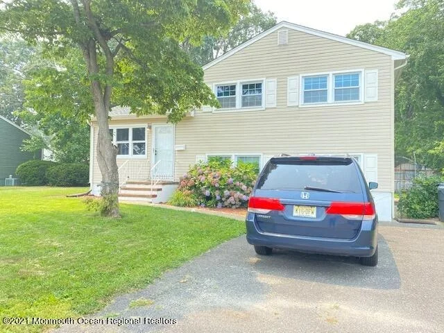 Photo of 304 Arrowhead Park Drive