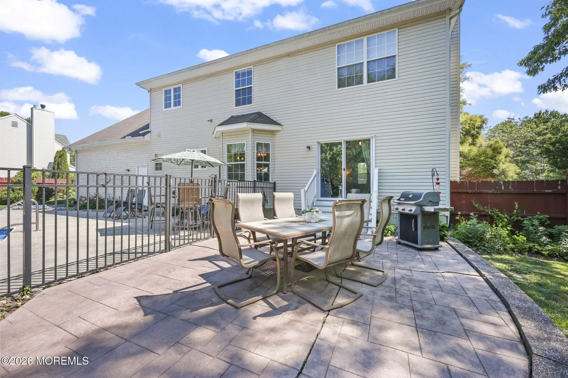 Photo of 118 Don Connor Boulevard