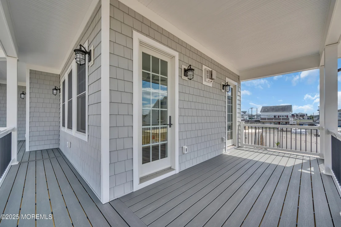 Photo of 103 5th Avenue