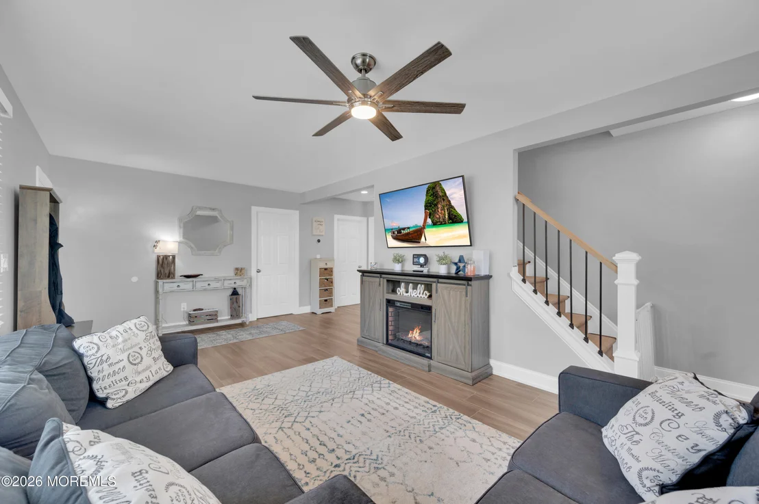 Photo of 741 Manor Drive