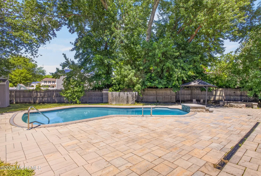 Photo of 6 Fieldstone Lane
