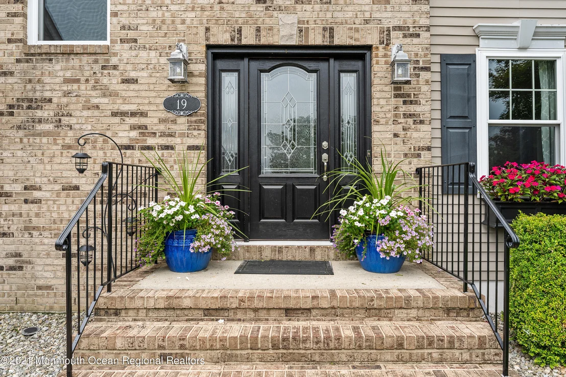 Photo of 19 Carrie Drive